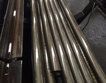 Il tubo dell'acciaio legato di alta qualità ha laminato a freddo il tubo senza cuciture del tubo d'acciaio 4130 4135 4140