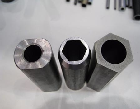 Il tubo del acciaio al carbonio di ASTM modella 1-12m Q345 Q235 45# 20# 16Mn
