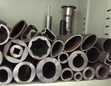 Tubo d'acciaio ovale 1-1000mm 1-12m di acciaio al carbonio di ASTM