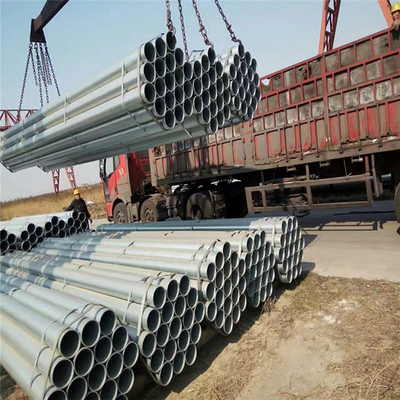 La immersione calda di Q195 Q235 Q345 ha galvanizzato il tubo di acciaio del ferro 2-4mm
